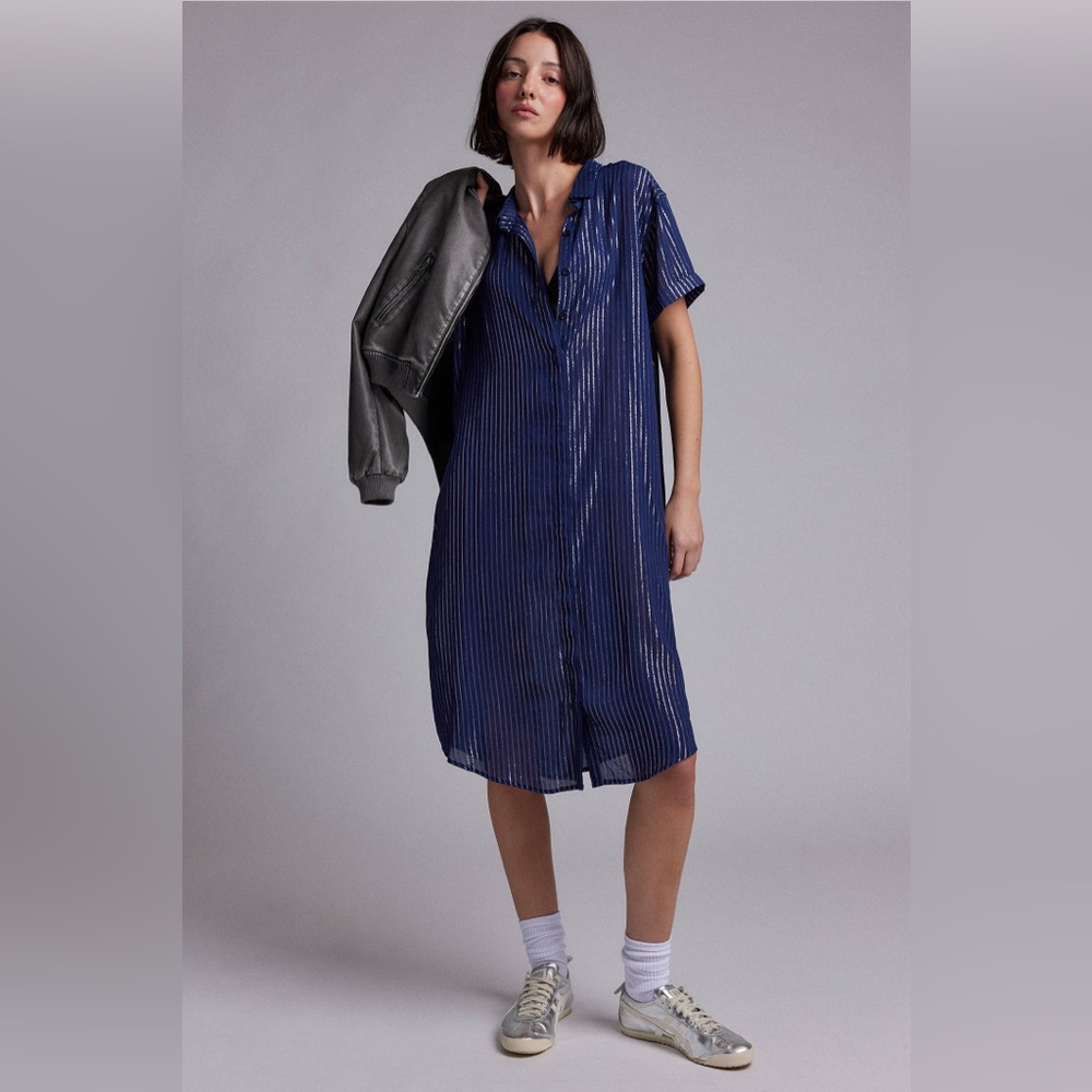 Wildfang Empower Pinstripe midi shirt dress blue silver stripe short sleeve M - Picture 3 of 16